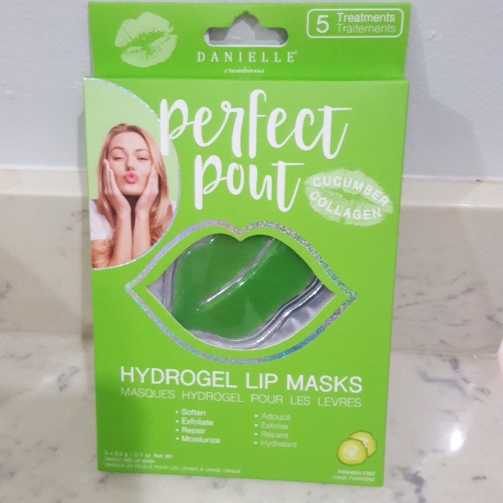 Danielle NIB Perfect Pout Lip Masks